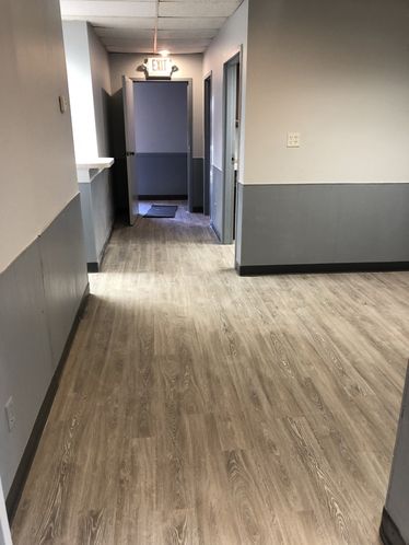 Millard Business Center: 5550 S 138th St, Omaha, NE 68137
